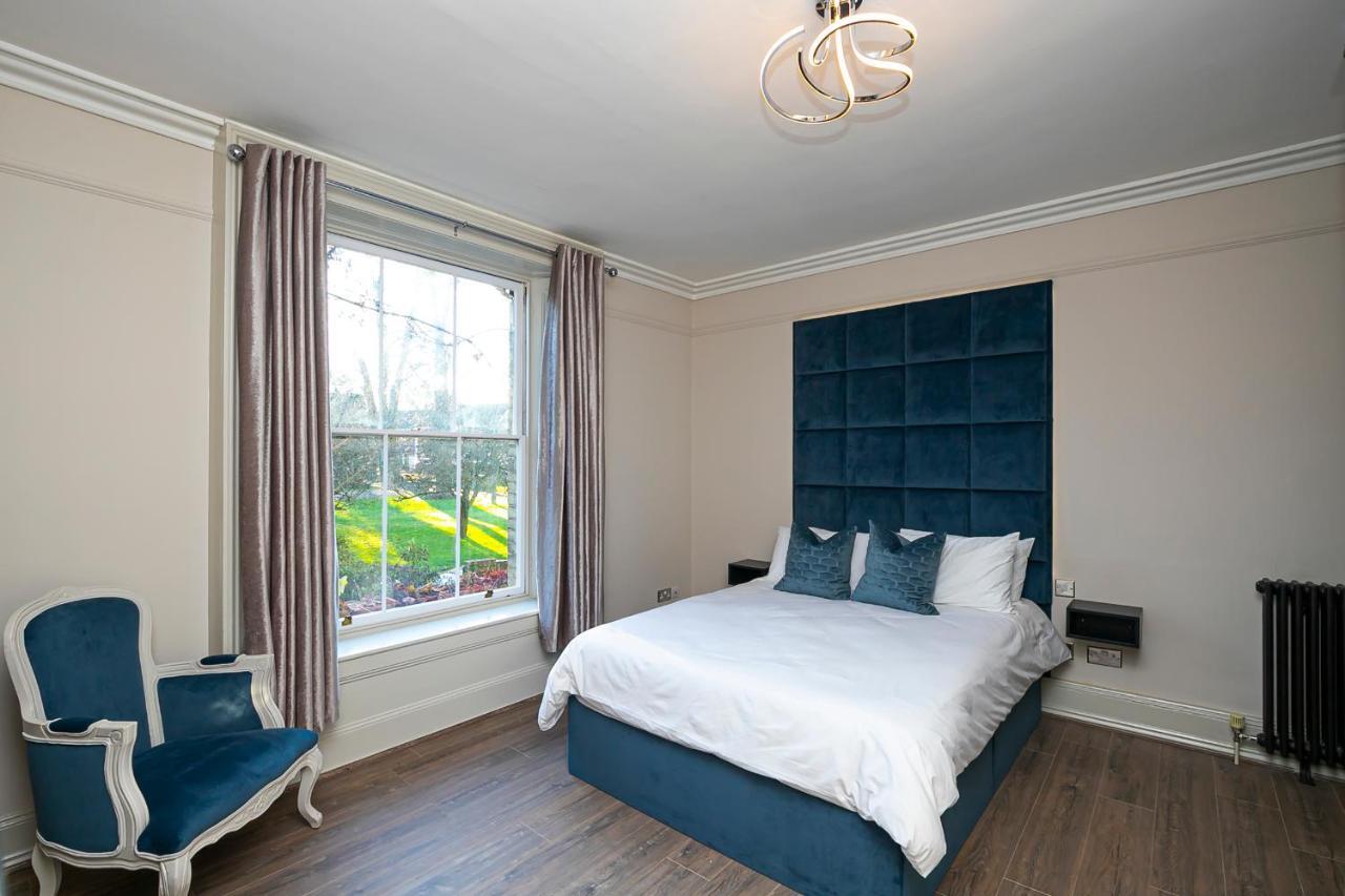 Pages Hotel And Guesthouse هارلو المظهر الخارجي الصورة